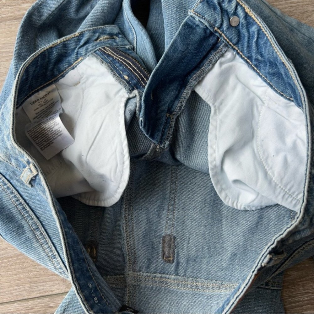 Vero Moda Ruffle Ankle  Blue Jeans - Picture 6 of 14
